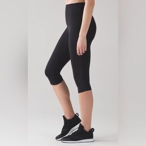 Lululemon Squad Goals Crop 17”